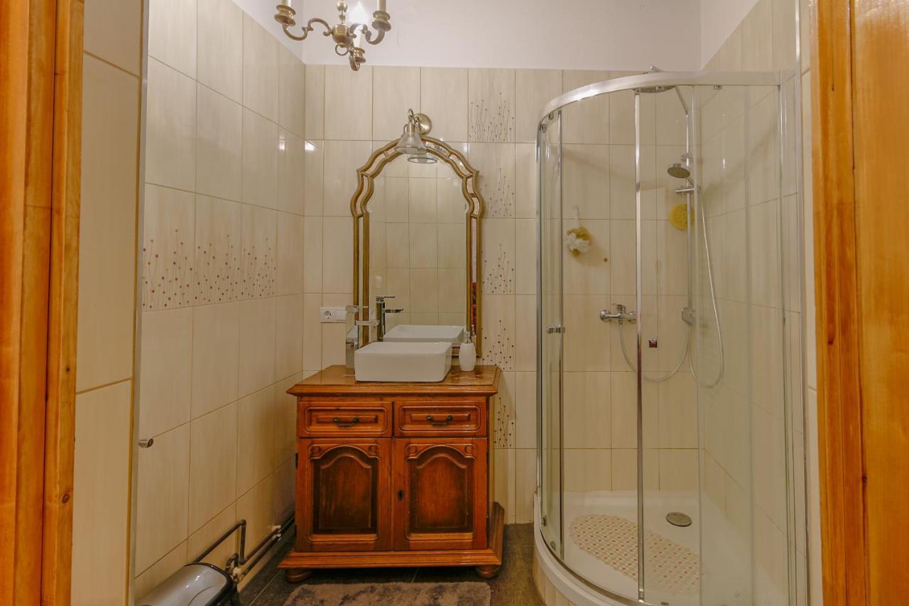 Illo Tempore - Ultracentral Apartment Σιγκισοάρα Εξωτερικό φωτογραφία